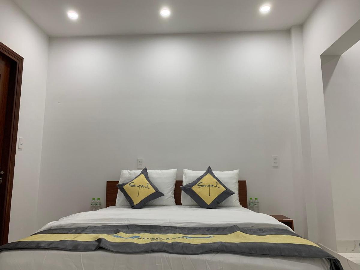 Song Anh Hotel Buôn Ma Thuột Exteriör bild